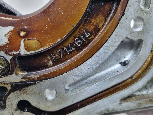 bontott BMW 3 E36 Olajszivattyú