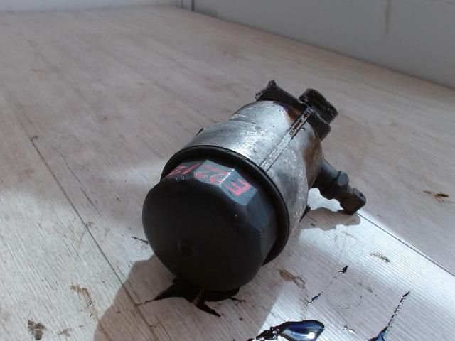 bontott BMW 3 E36 Olajszűrő Ház