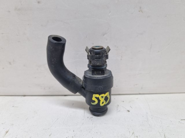 bontott BMW 3 E36 Porlasztó (1 db)