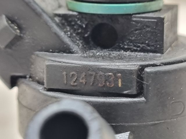 bontott BMW 3 E36 Porlasztó (1 db)