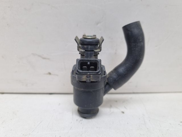 bontott BMW 3 E36 Porlasztó (1 db)