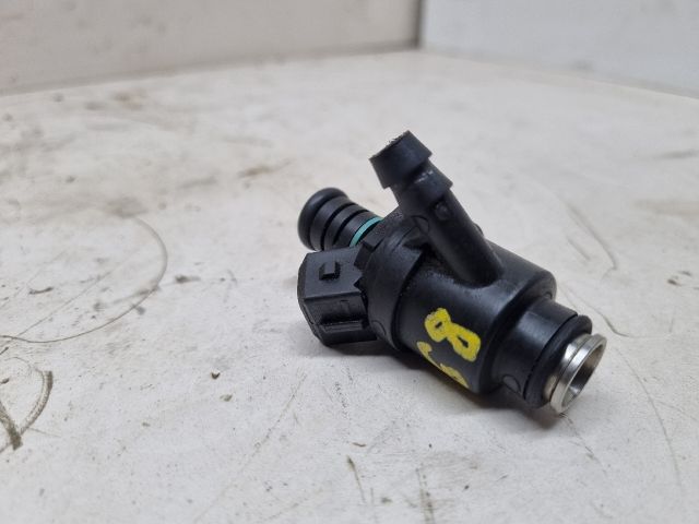 bontott BMW 3 E36 Porlasztó (1 db)