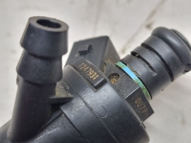 bontott BMW 3 E36 Porlasztó (1 db)