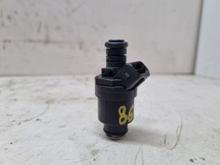 bontott BMW 3 E36 Porlasztó (1 db)