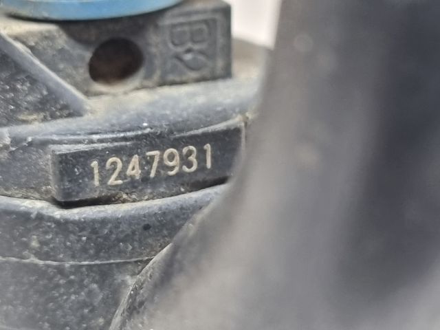 bontott BMW 3 E36 Porlasztó (1 db)