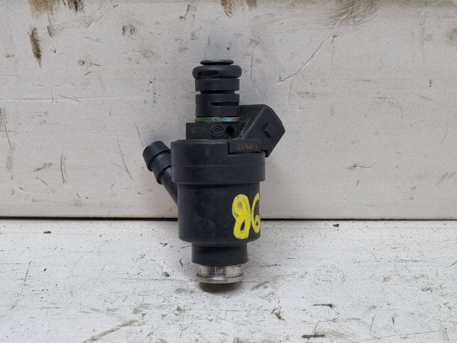 bontott BMW 3 E36 Porlasztó (1 db)