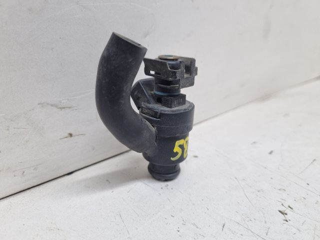 bontott BMW 3 E36 Porlasztó (1 db)