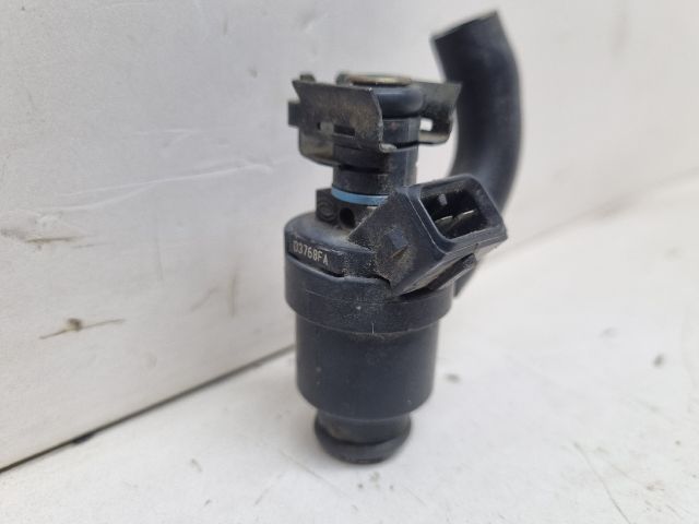 bontott BMW 3 E36 Porlasztó (1 db)