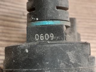 bontott BMW 3 E36 Porlasztó (1 db)