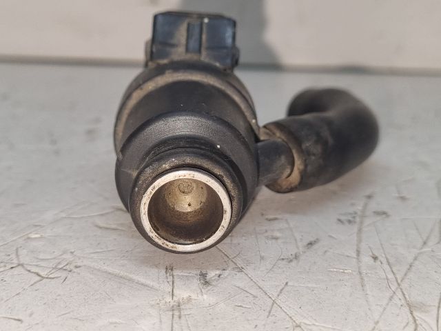 bontott BMW 3 E36 Porlasztó (1 db)