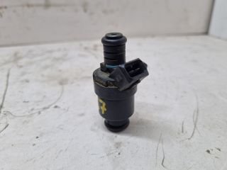 bontott BMW 3 E36 Porlasztó (1 db)