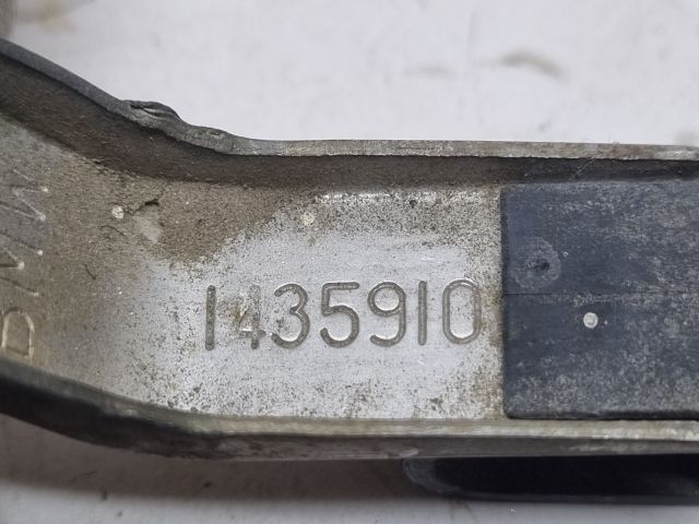 bontott BMW 3 E36 Porlasztó Sor / Híd