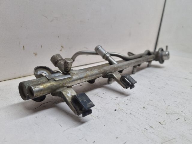 bontott BMW 3 E36 Porlasztó Sor / Híd