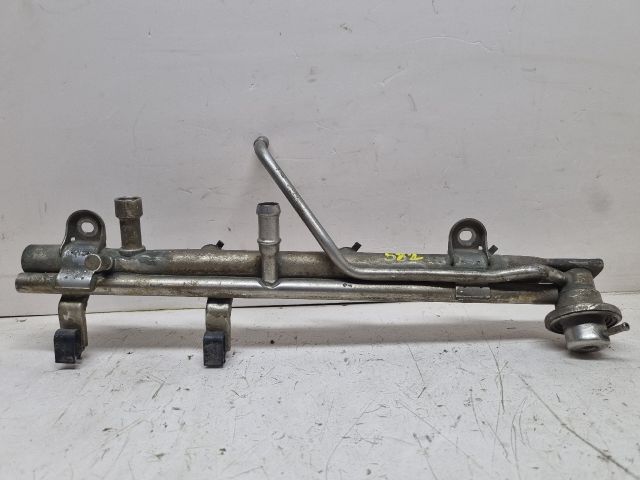 bontott BMW 3 E36 Porlasztó Sor / Híd