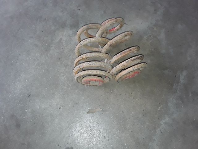 bontott BMW 3 E36 Ültetőrugó Szett