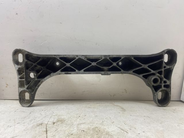 bontott BMW 3 E36 Váltó Tartó Bak (Pozíciófüggetlen)