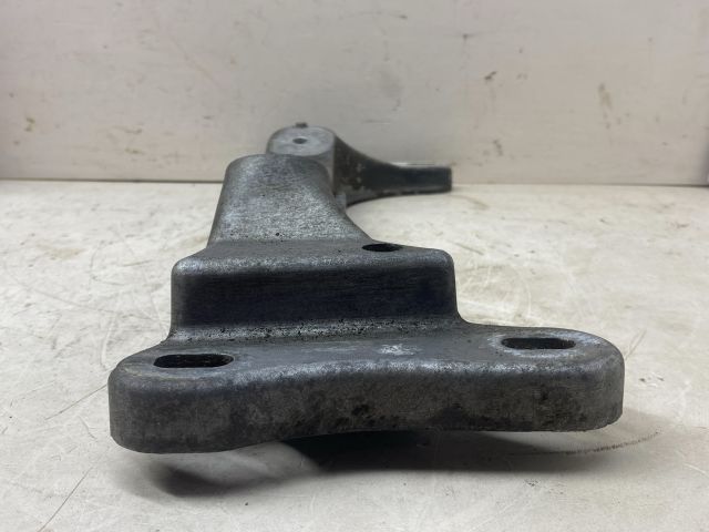 bontott BMW 3 E36 Váltó Tartó Bak (Pozíciófüggetlen)