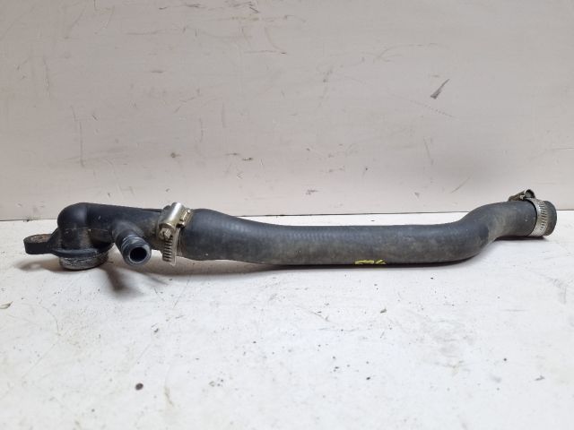 bontott BMW 3 E36 Vízcső