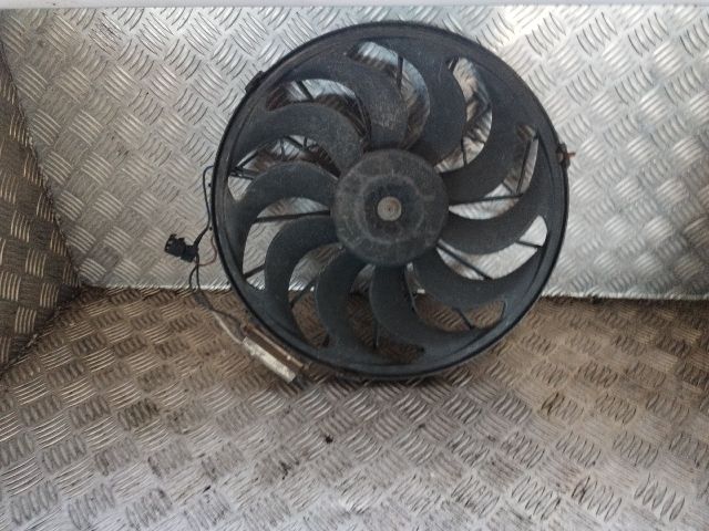 bontott BMW 3 E36 Hűtőventilátor