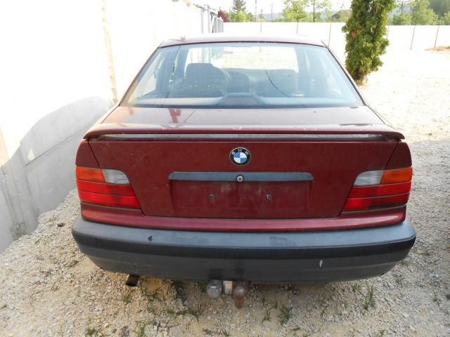 bontott BMW 3 E36 Tanksapka