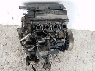 bontott BMW 3 E36 Komplett Motor (Segédberendezésekkel)