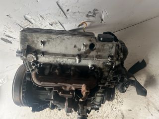 bontott BMW 3 E36 Motor (Fűzött blokk hengerfejjel)