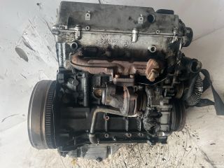 bontott BMW 3 E36 Motor (Fűzött blokk hengerfejjel)