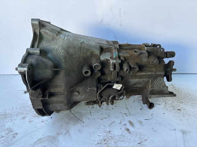 bontott BMW 3 E36 Váltó (Mechanikus)