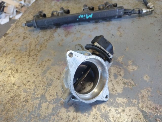 bontott BMW 3 E36 Fojtószelep (Elektromos)