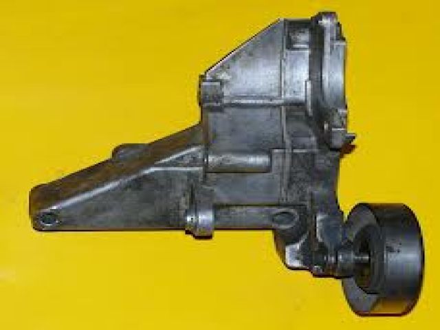 bontott BMW 3 E36 Szíjfeszítő Görgő