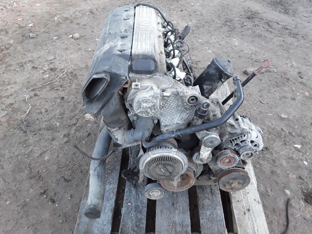 bontott BMW 3 E36 Motor (Fűzött blokk hengerfejjel)