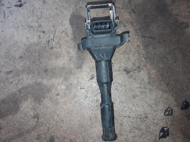 bontott BMW 3 E36 Gyújtótrafó