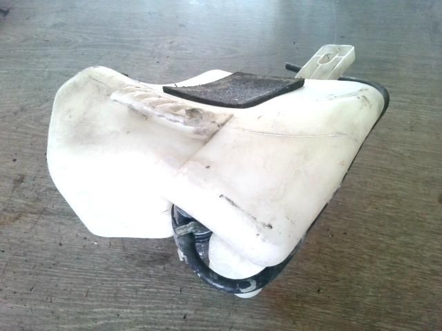 bontott BMW 3 E36 Ablakmosó Tartály