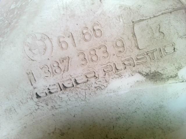 bontott BMW 3 E36 Ablakmosó Tartály