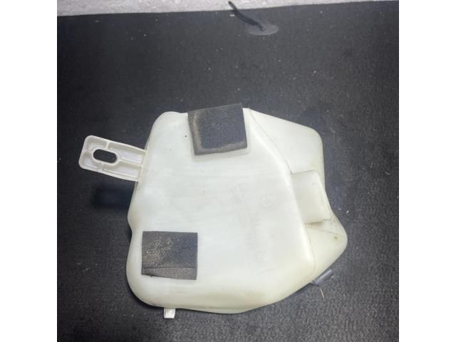 bontott BMW 3 E36 Ablakmosó Tartály