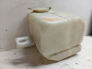 bontott BMW 3 E36 Ablakmosó Tartály