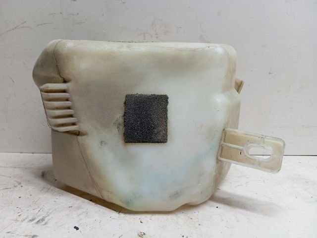 bontott BMW 3 E36 Ablakmosó Tartály