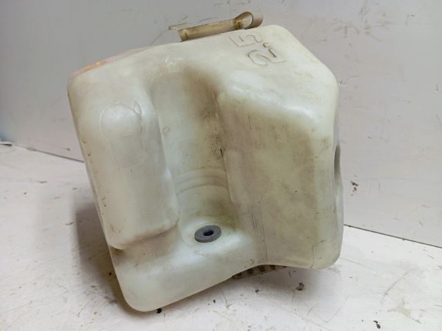 bontott BMW 3 E36 Ablakmosó Tartály