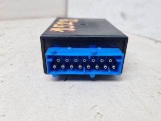 bontott BMW 3 E36 Ablaktörlő Relé