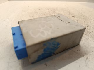 bontott BMW 3 E36 Ablaktörlő Relé