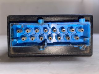 bontott BMW 3 E36 Ablaktörlő Relé