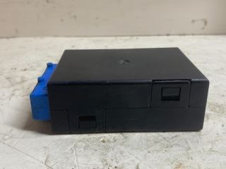 bontott BMW 3 E36 Ablaktörlő Relé