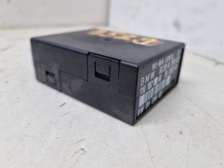 bontott BMW 3 E36 Ablaktörlő Relé