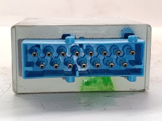 bontott BMW 3 E36 Ablaktörlő Relé