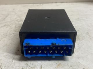 bontott BMW 3 E36 Ablaktörlő Relé