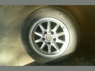 bontott BMW 3 E36 Alufelni Szett Gumival