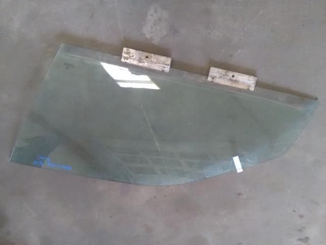 bontott BMW 3 E36 Bal első Ablak
