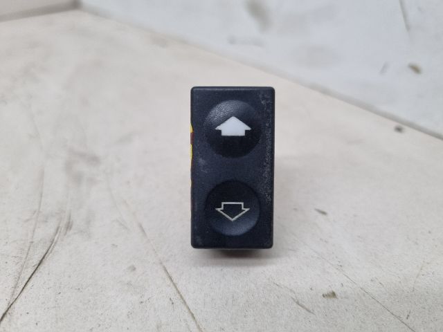 bontott BMW 3 E36 Bal első Ablakemelő Kapcsoló