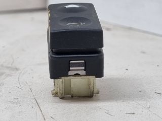 bontott BMW 3 E36 Bal első Ablakemelő Kapcsoló