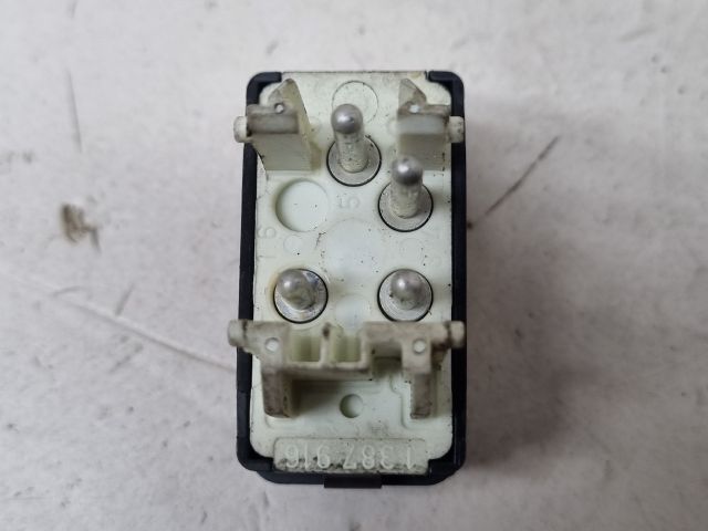 bontott BMW 3 E36 Bal első Ablakemelő Kapcsoló